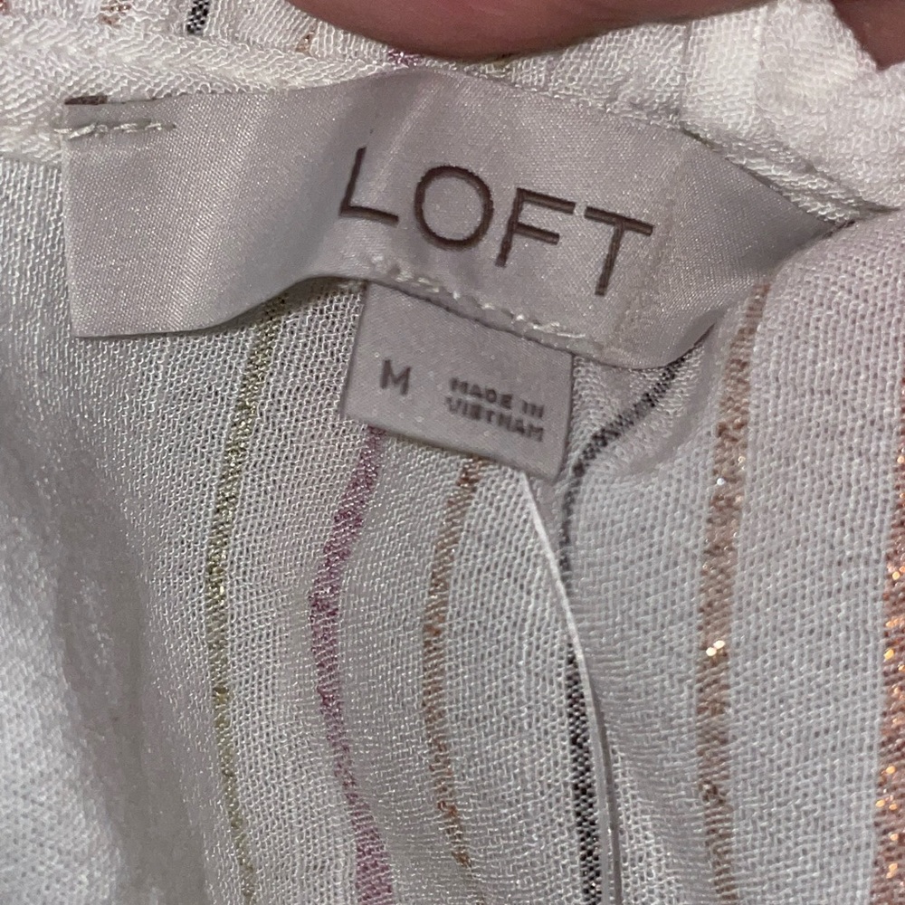 Loft Linen Top - Picture 4 of 5